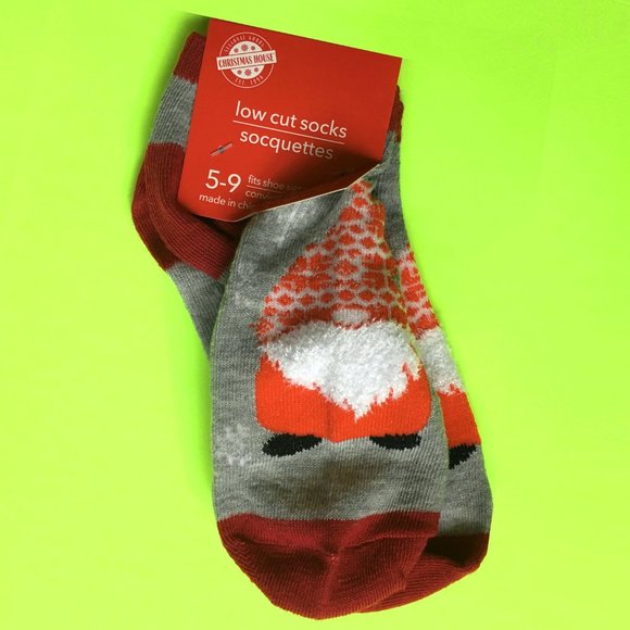 Christmas Gnome Socks - Picture 3 of 6